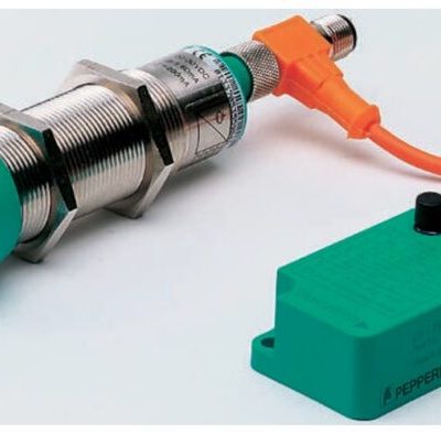 سنسور التراسونیک پپرفوکس کد UB4000-30GM-E2-V15