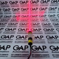 لیزر خطی به علاوه‌ای یا ضربدری برای علامت گذاری یا گونیا کردن‎